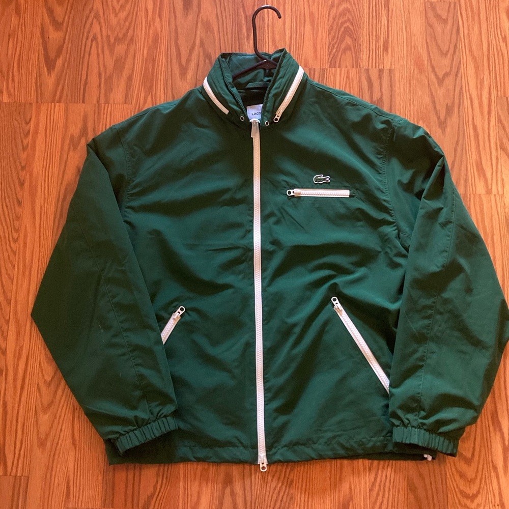 LACOSTE Men’s Lightweight Water Resistant Hooded Windbreaker